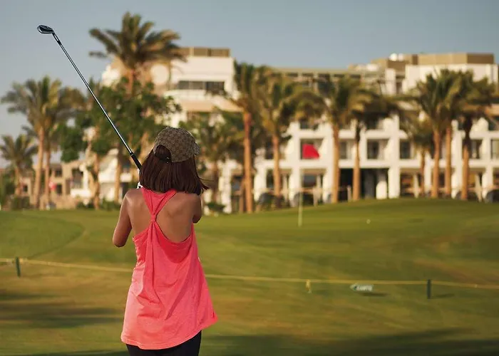 Movenpick And Golf Einbay Отель El-Hafayir