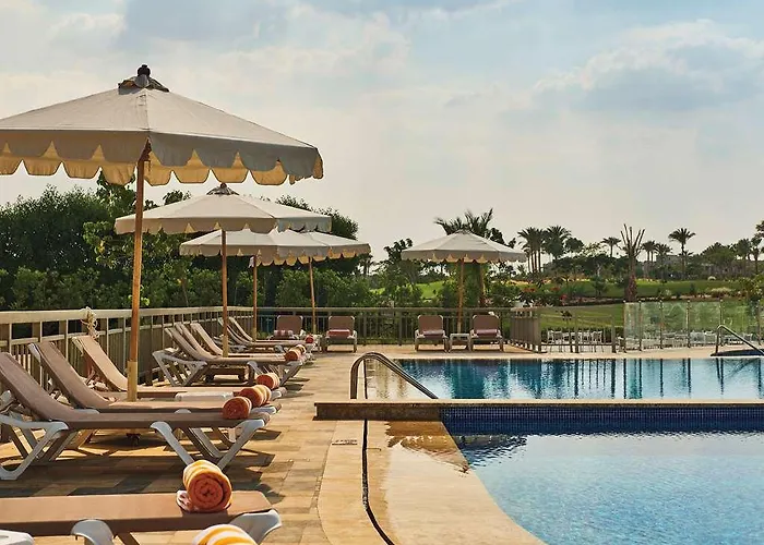 Movenpick And Golf Einbay Отель *